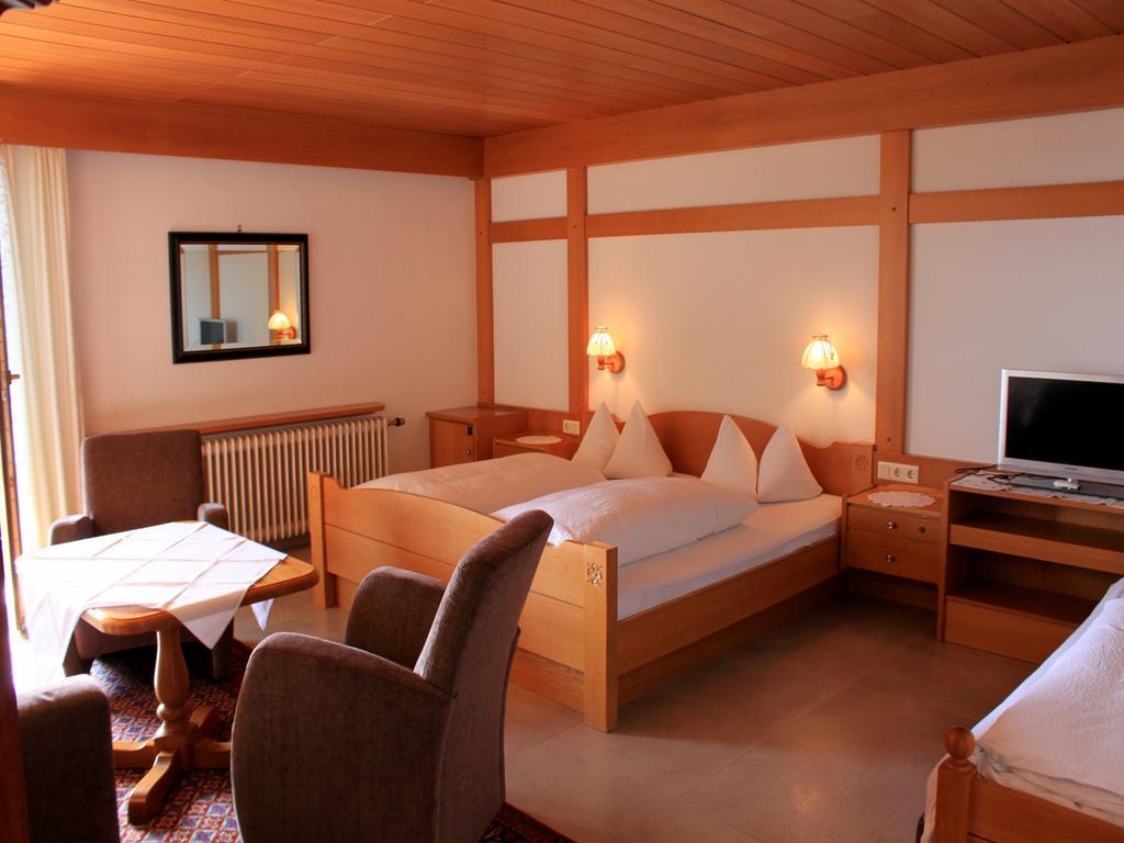 Gaestehaus Mayer-Bartsch Meersburg Room photo