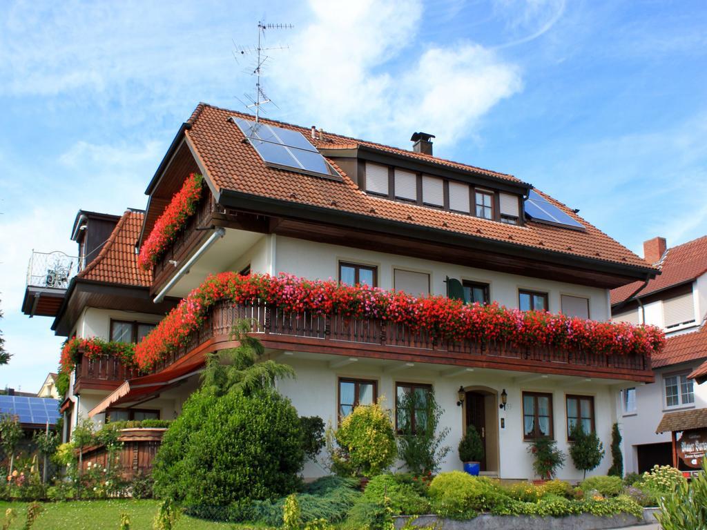 Gaestehaus Mayer-Bartsch Meersburg Exterior photo